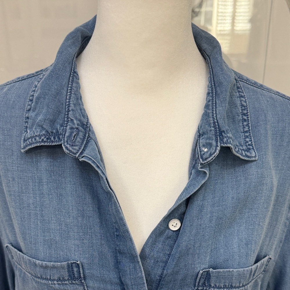 Lola River Chambray Jean Button Down Long Sleeve Shirt Size M - Picture 2 of 8